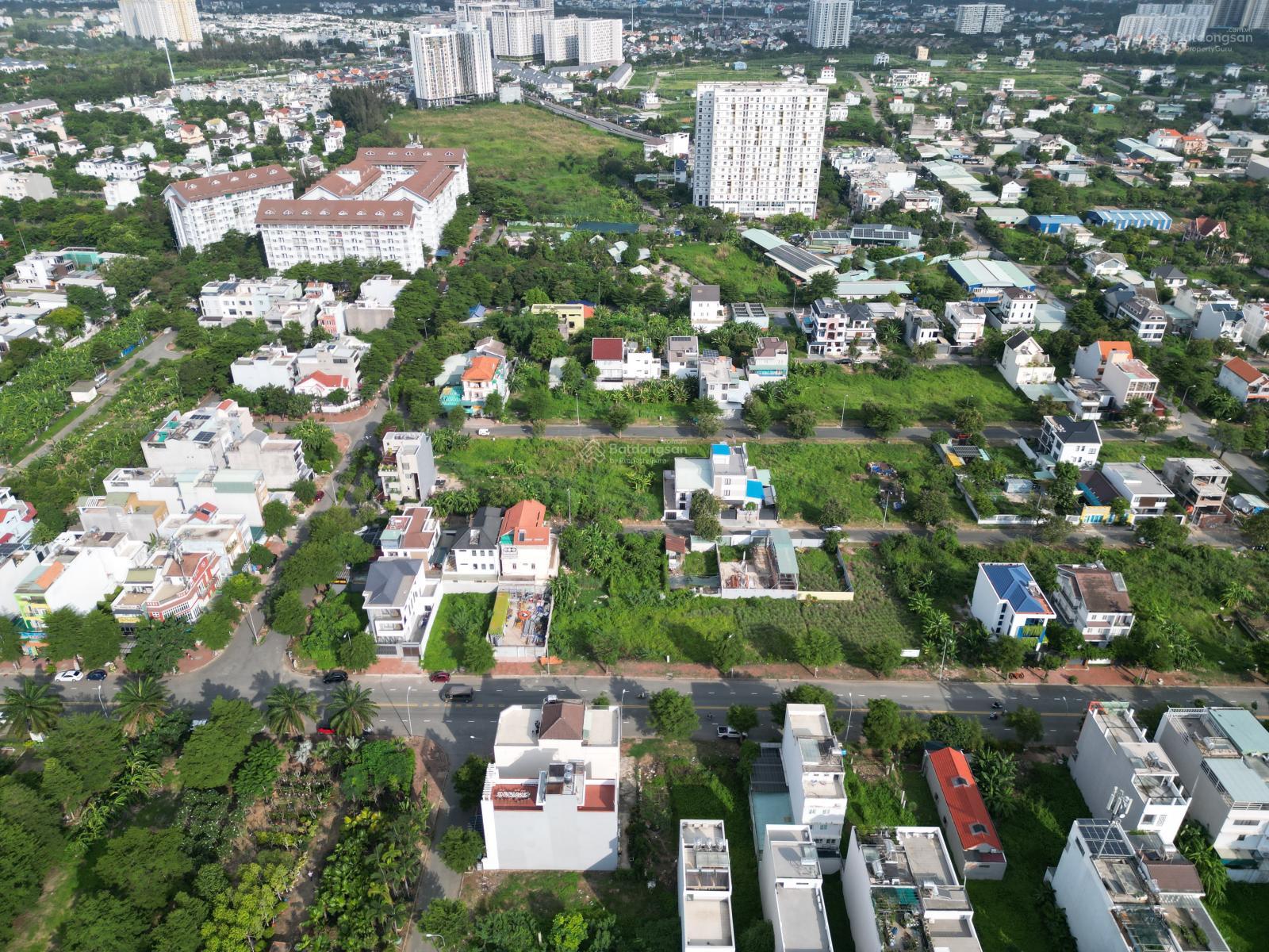 Bán lô đất 200m2 (8x25) sổ hồng riêng, P Phước Long B (Ngay C/c Phố Đông, cách Liên Phường 100m)