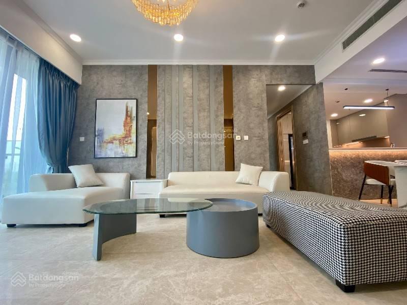 Chính chủ gửi bán căn hộ CC hàng hiếm 107 Trương Định, DT: 82m2, 2 phòng ngủ, giá: 6,2 tỷ, sổ hồng