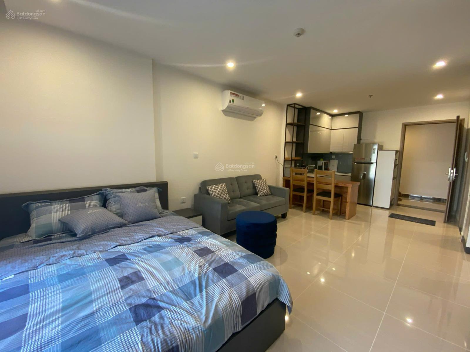 Bán CC Vinhomes Ocean Park Gia Lâm, giá ưu đãi 2,15 tỷ, 39m2, view đẹp Bán CC Vinhomes Ocean Park Gia Lâm, giá ưu đãi 2,15 tỷ, 39m2, view đẹp
