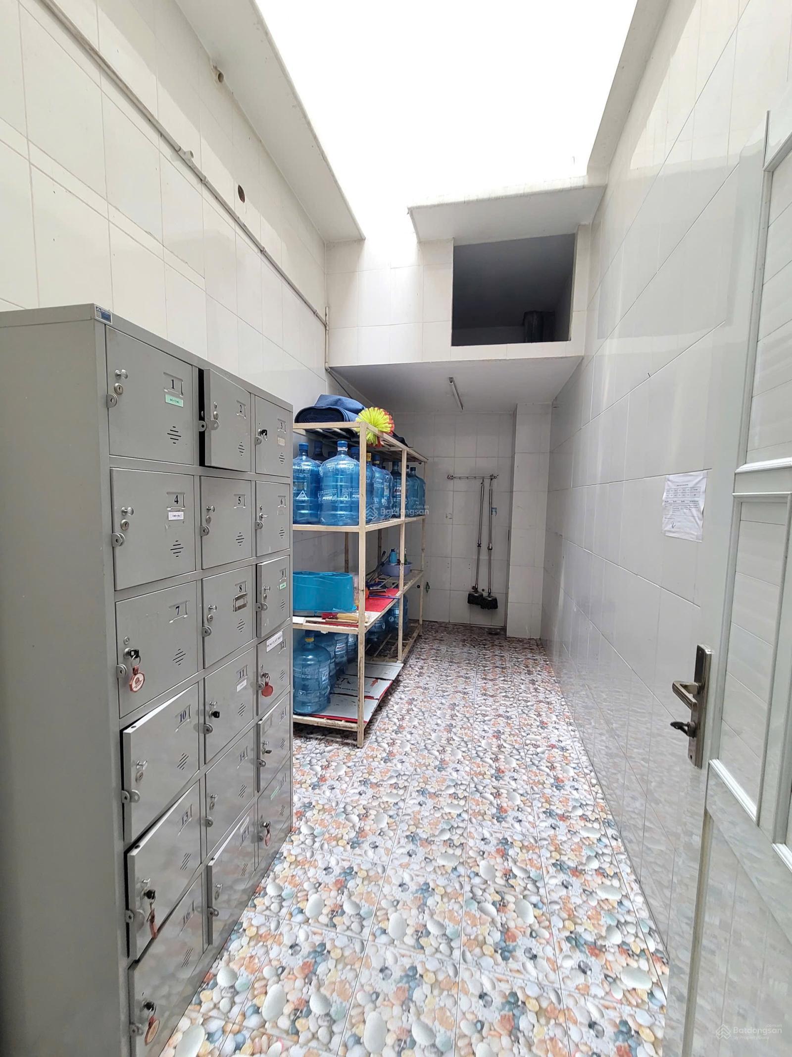 Bán nhà hoàn công 250m2. Có thể xây khách sạn thoải mái khu vực vip