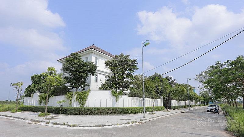 Bán đất liền kề 15 khu A dự án Cienco 5 Mê Linh, 61,5 triệu/m2, 100m2, sổ đỏ. View đẹp