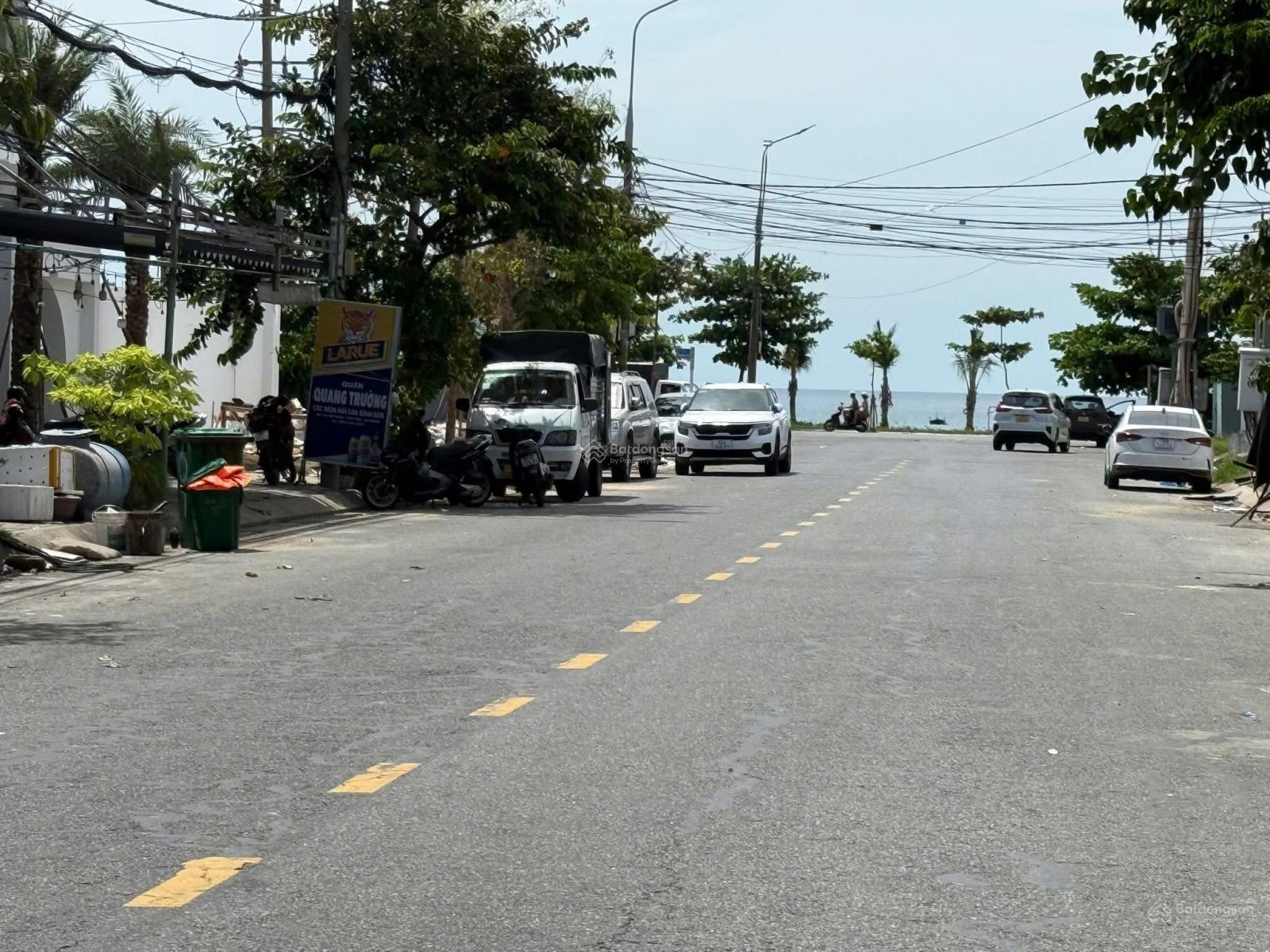 BÁN ĐẤT 2 MẶT TIỀN HỒ THẤU, CÁCH BIỂN CHỈ 150M, 136m2 ngang 6m nở hậu 9m đường 10m5 sát biển BÁN ĐẤT 2 MẶT TIỀN HỒ THẤU, CÁCH BIỂN CHỈ 150M, 136m2 ngang 6m nở hậu 9m đường 10m5 sát biển