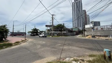 Bán Đất tại Hồ Thấu, 25 tỷ, 136m2, view đẹp sinh lời cao. Ngang 18m. 2 mặt tiền