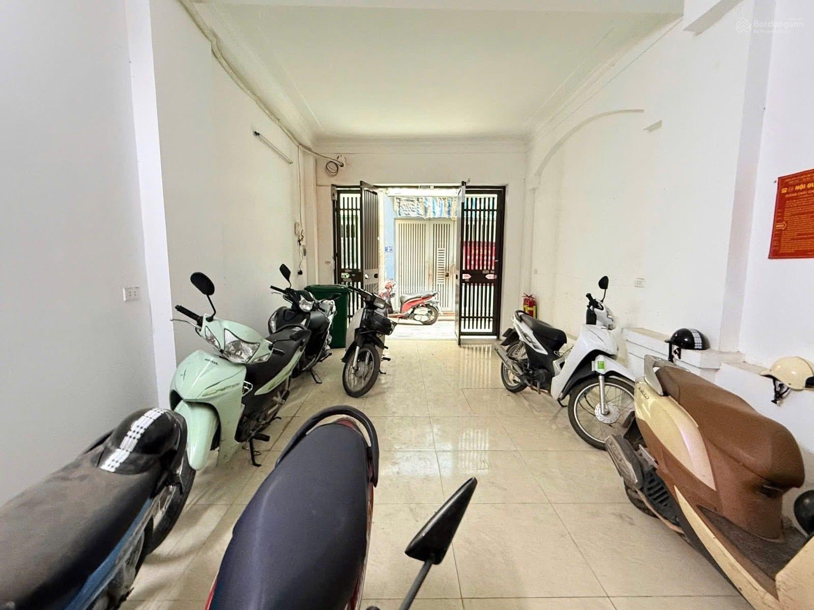 Giảm chào 500tr Bán gấp căn nhà Phố Mỹ Đình, DT60m2 thiết kế 8 Phòng cho thuê,