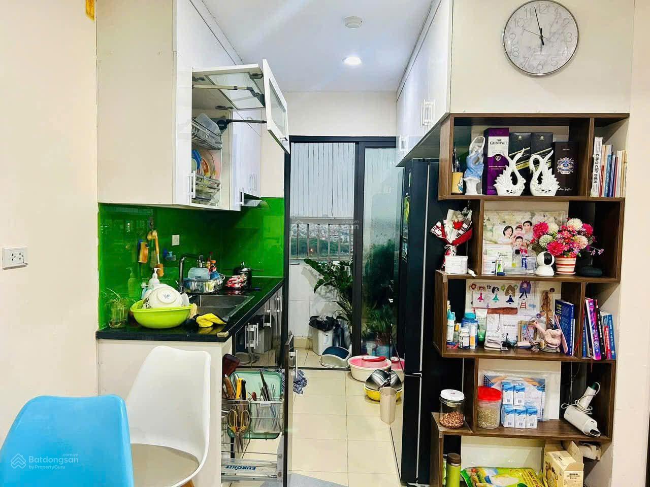 Bán CHCC Osaka 2PN, 56m2 full nội thất 3ty6, SĐCC, 48 Ngọc Hồi, Hoàng Mai, LH: Bán CHCC Osaka 2PN, 56m2 full nội thất 3ty6, SĐCC, 48 Ngọc Hồi, Hoàng Mai, LH: