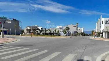 Bán lô đất có quá nhiều sự bỏ lỡ! TDC Lộc An-Bình Sơn. 125m2 ngay trục chính 48m, giá sinh viên 4tỷ