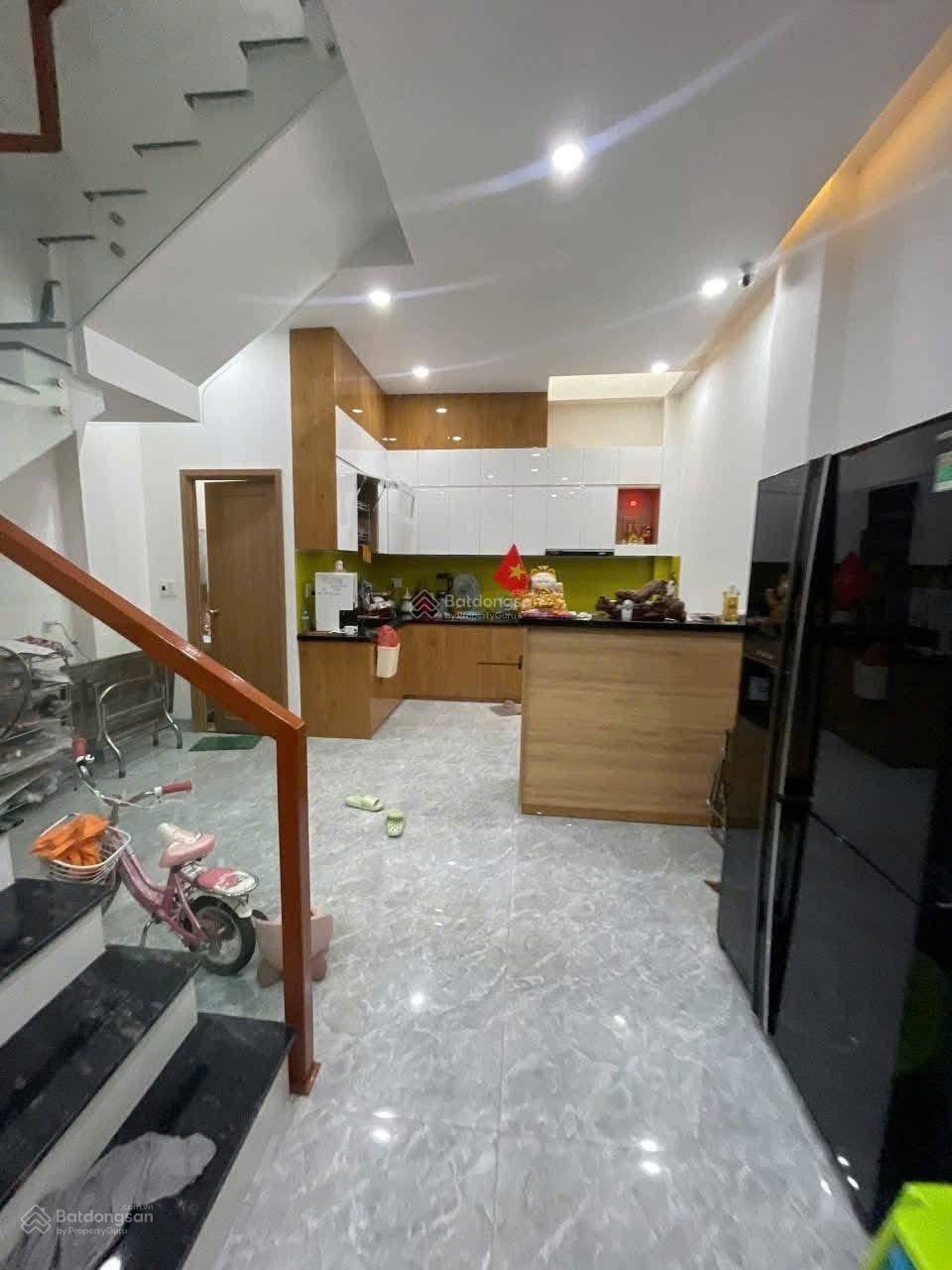 CÔ HỒNG BÁN GẤP NHÀ HẺM Ô TÔ ĐƯỜNG TRẦN HỮU TRANG, PHÚ NHUẬN - 47,3m2 3tỷ140