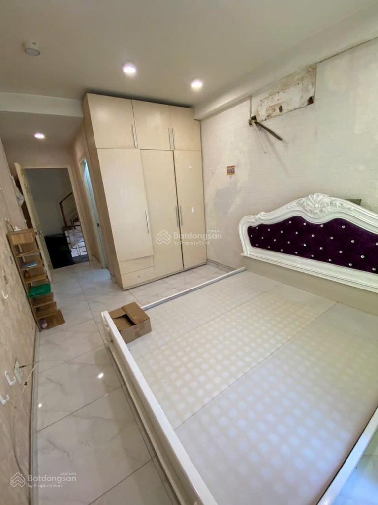 Bán nhà TT Quận 6, sát công viên Phạm Đình Hổ, cách Chợ Lớn 3p, nhà mới tinh, 4 tầng BTCT, tặng tủ