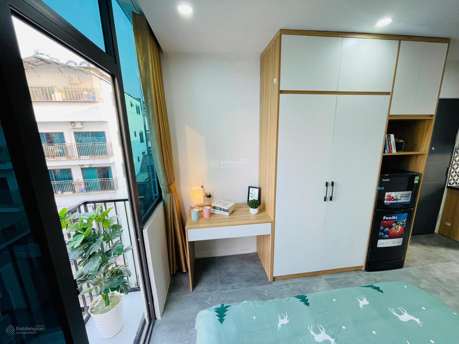 Tòa CHDV Chính Kinh 68m2x7T thang máy, 20m ra ôtô, 3 gác đỗ cửa lô góc, 16PKK, dòng tiền 100tr/th
