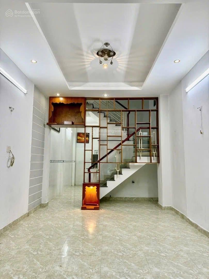 Giảm giá bán nhanh nhà đường Phạm Ngọc Thạch-Q3, gần hồ Con Rùa. 3tỷ840/77,5m2 đang cho thuê 25tr