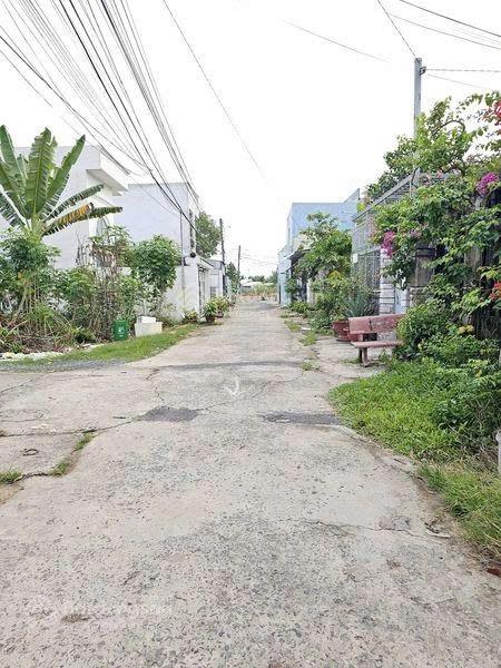 Bán đất tại Phạm Hữu Lầu, p6, Cao Lãnh, 630 triệu, 125m2 giá cực chất liền kề ĐH Đồng Tháp.