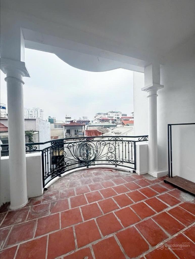 Nhà 4 tầng tự xây, dòng tiền ổn định Ô tô đỗ cửa Giá chỉ hơn 6 tỷ! Nhà 4 tầng tự xây, dòng tiền ổn định Ô tô đỗ cửa Giá chỉ hơn 6 tỷ!