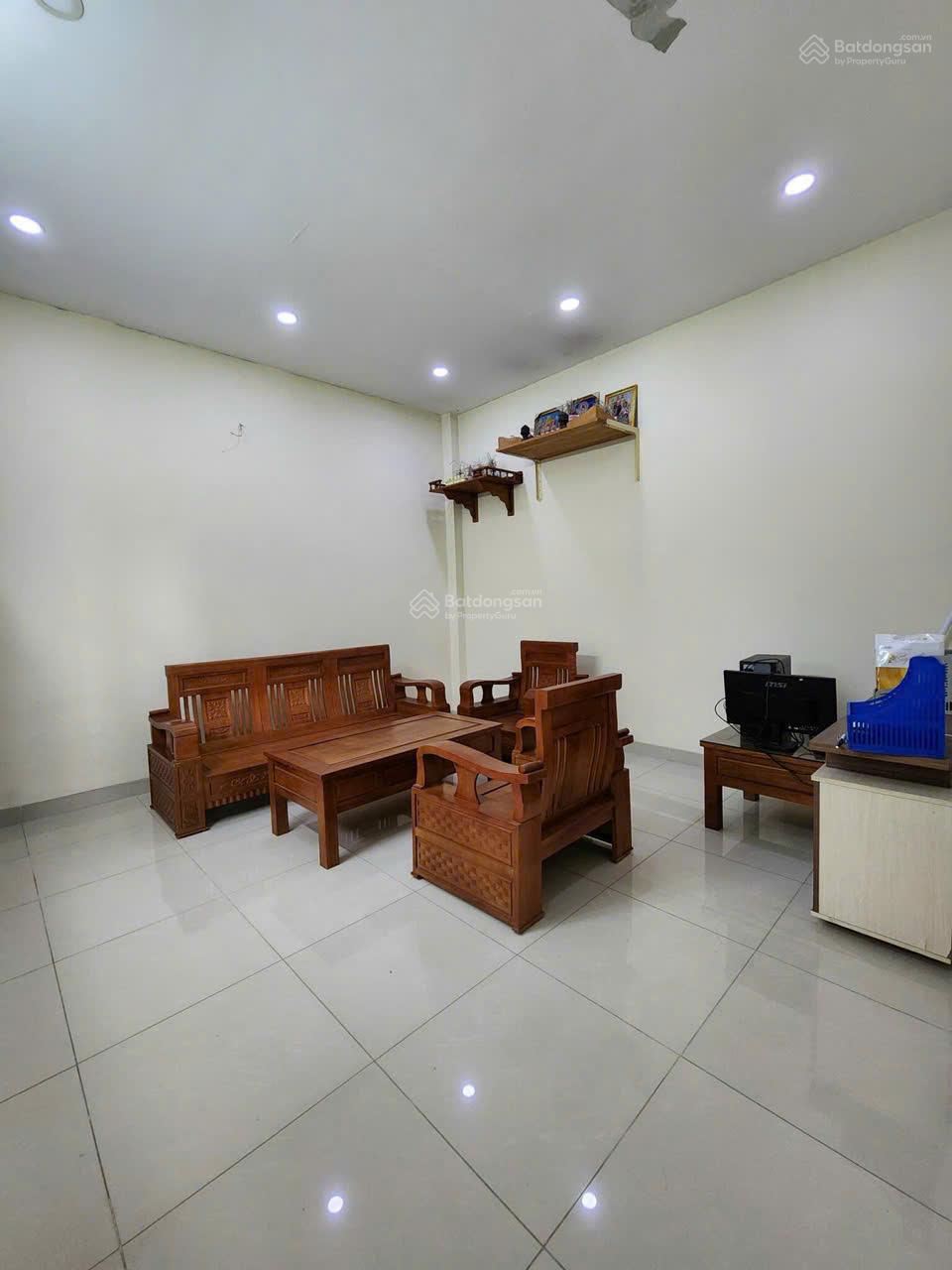 Cần tiền bán gấp nhà căn góc - Ngang 4,5m - Hẻm thông đường 5m - 1 trệt 2 lầu kiên cố đã hoàn công