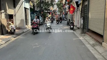 SIÊU PHẨM ĐỐNG ĐA!
6 TẦNG - THANG MÁY - NHÀ ĐẸP MỚI KOONG - CHỦ ĐẦU TƯ UY TÍN!