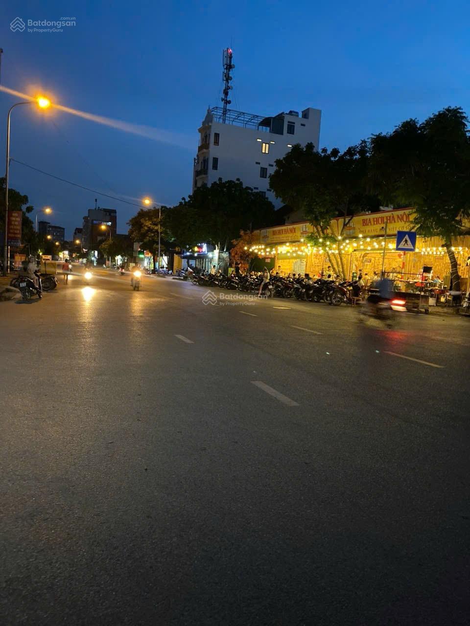 e mình cần bán 69,2m lô góc trục chinh thôn giá 85tr cách khu CN bắc thăng long 500m võng LA -ĐA-HN