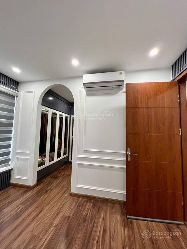 Cho thuê nguyên toà Apartment cạnh Hàng Bông 800m2, view đẹp hàng hiếm, lõi phố cổ