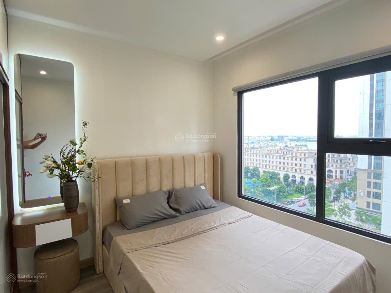 Em Thế Anh bán căn 3N2vs full đồ nội thất mới tầng trung,giá 4ty550