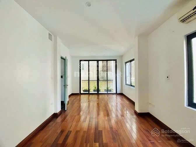 Cho thuê nhà riêng ngõ 294 Kim Mã, Ba Đình dt 35m2x4 tầng, 3 ngủ, Đủ đồ giá 11,5tr/th. Ở ngay, lh
