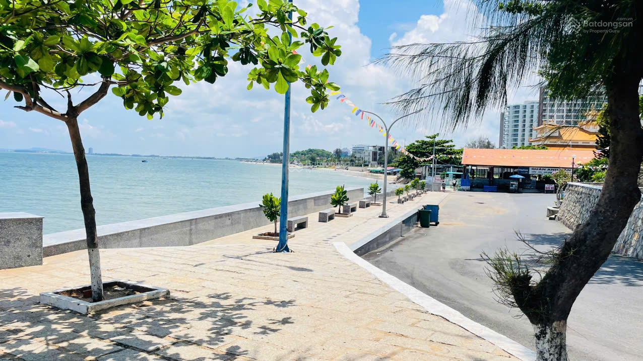 Bán nhà mặt tiền đường nhựa lớn - TT Long Hải,BRVT gẩn biển Dinh Cô, ngay ngã tư và trường học