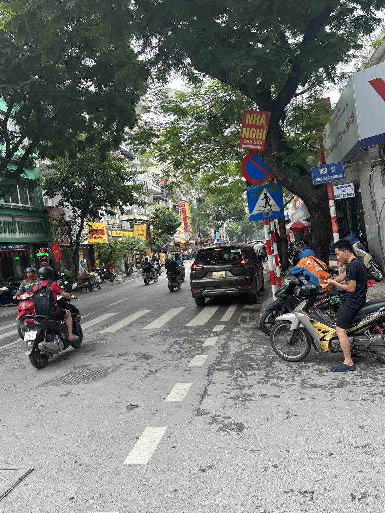 (Hiếm) MẶT PHỐ LẠC TRUNG- MT 6,5M. ĐOẠN ĐẸP NHẤT PHỐ- VỈA HÈ TRƯỚC SAU