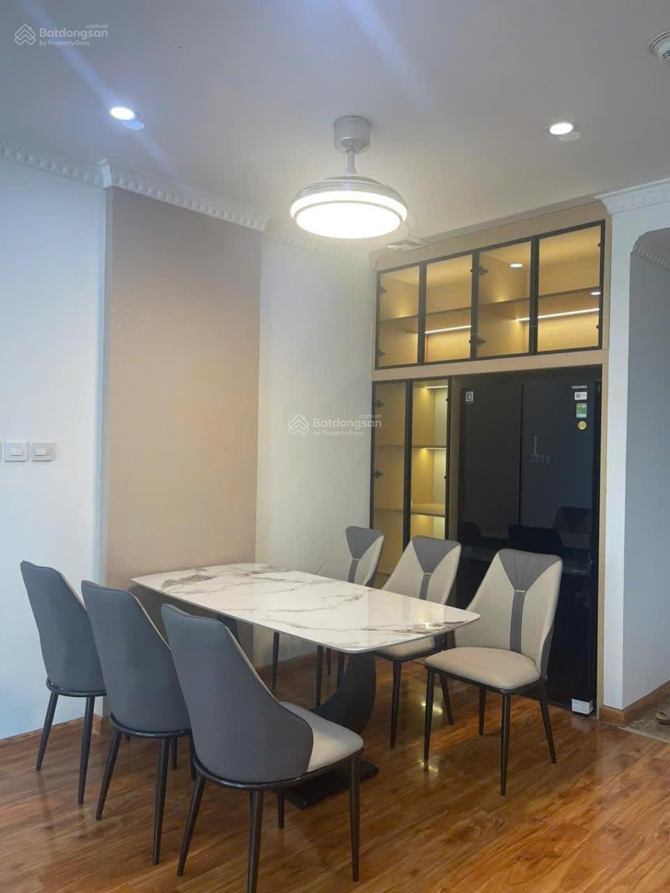 Cần cho thuê căn 3PN tại toà Thăng Long Number One