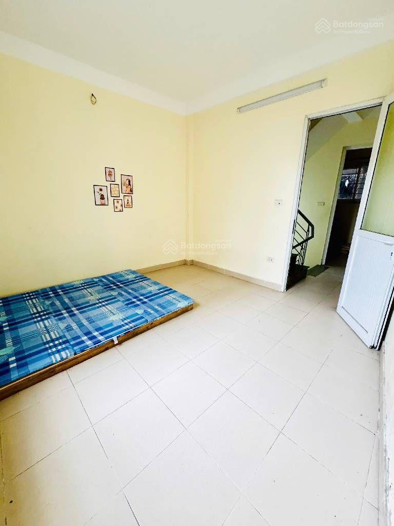 Bán nhà Minh Khai sổ đỏ 34 m2. 4 tầng. Giá 5tỷ
