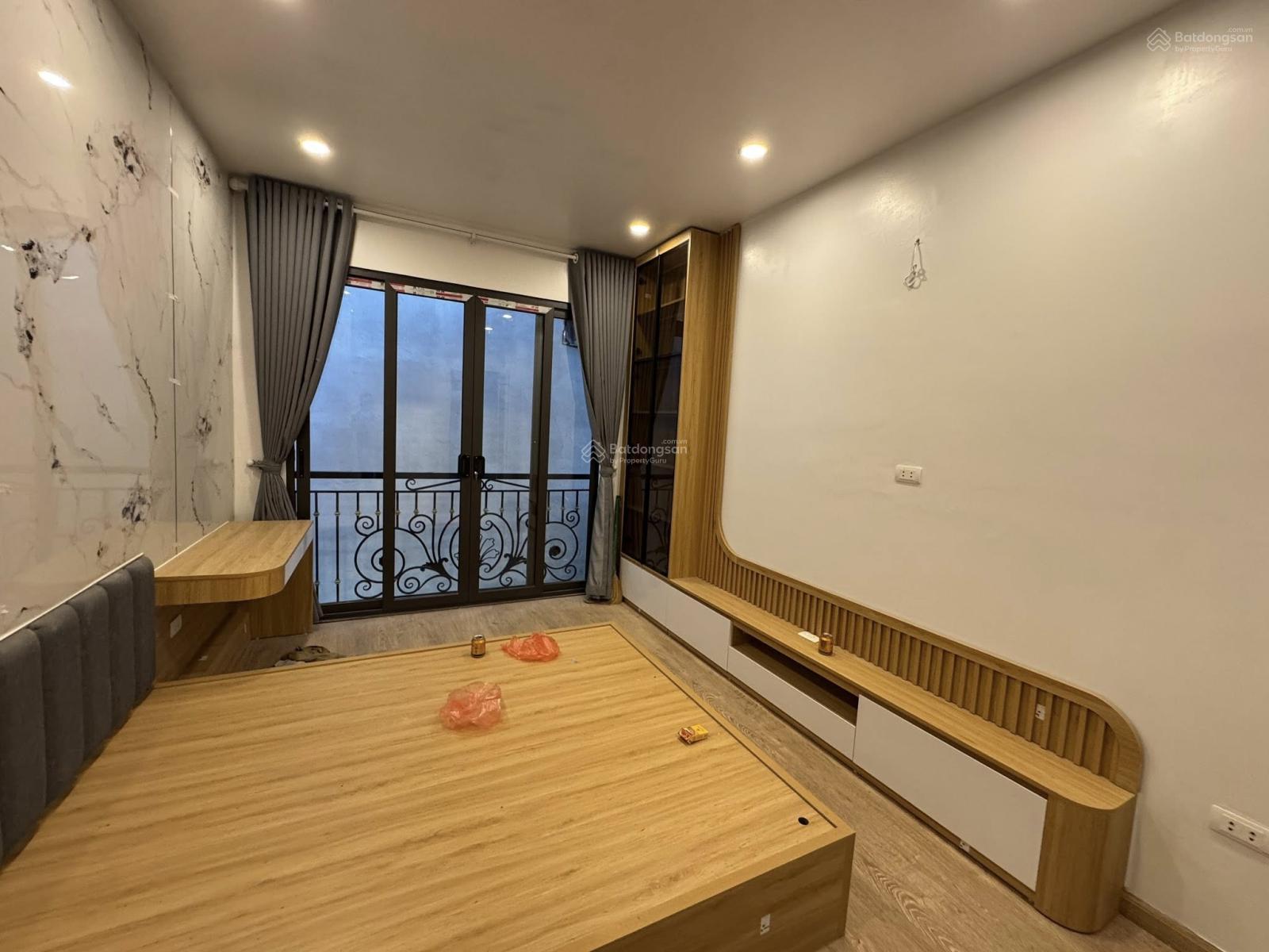 SIêu Phẩm Cầu Giấy Nhà Đẹp ở luôn 35m/5 tầng chỉ 7.5 tỷ