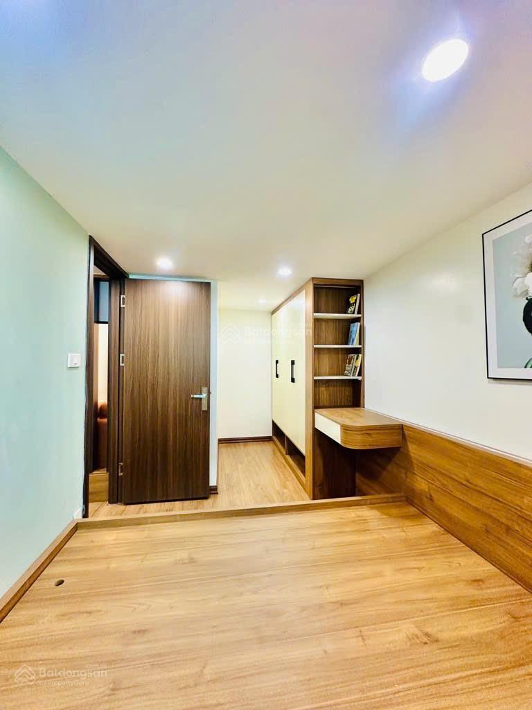 Bán nhà riêng tại Phường Vĩnh Tuy, Hai Bà Trưng, Hà Nội, giá ưu đãi, 5 tỷ, 34m2