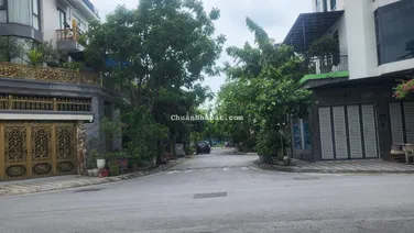 Siêu vip, liền kề Foreasa Xuân Phương, 120m2, 3 mặt thoáng, 5 tầng hoàn thiện Văn Tiến Dũng kéo dài