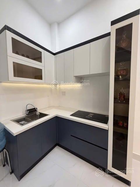SIÊU PHẨM NHÀ ĐẸP SÁT MẶT TIỀN HXH KHU VIP BÀU CÁT SIÊU PHẨM NHÀ ĐẸP SÁT MẶT TIỀN HXH KHU VIP BÀU CÁT
