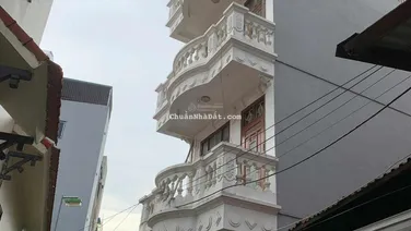 Cho thuê nhà nguyên căn, ngõ Xuân Phương, đường ô tô 7 chỗ. Giá 8tr/ tháng