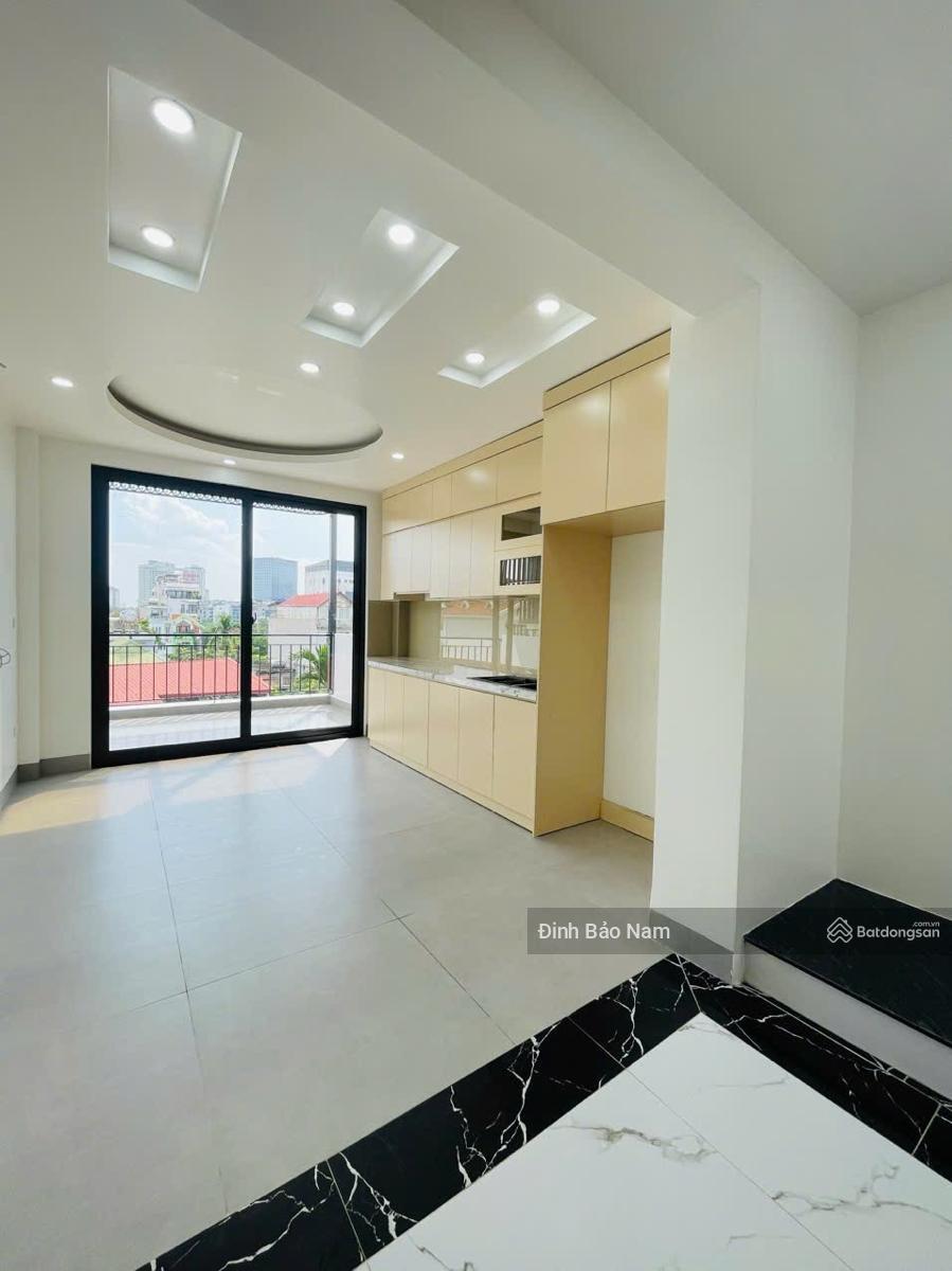 Tây Hồ Yên Phụ - nhà đẹp 6 tầng thang máy - lô góc 3 mặt - ô tô vào nhà 5m ra mp - kinh doanh