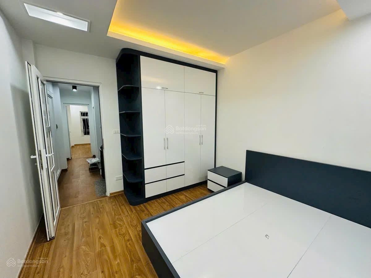 Phú diễn 45m2 x 5 tầng x 6 ngủ- nhỉnh 7tỷ Gần ngõ ô tô - thoáng - kiên cố Gần hồ phú diễn , tr