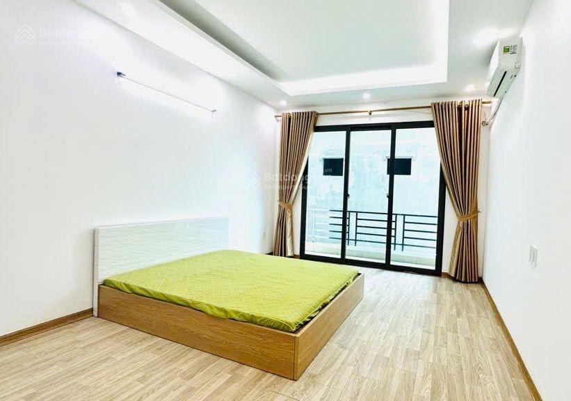5 tỷ căn Phúc Lợi 35m x 4 tầng, dân xây chắc chắn