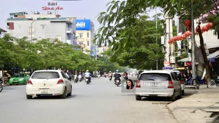 Chính chủ bán nhà mặt ngõ kinh doanh, thông Xuân La - Tây Hồ. 77m² - Giá nhỉnh 15 tỷ. Chính chủ bán nhà mặt ngõ kinh doanh, thông Xuân La - Tây Hồ. 77m² - Giá nhỉnh 15 tỷ.