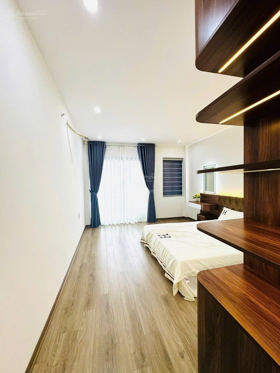 BÁN GẤP NHÀ ĐẸP HÀ ĐÔNG- VĂN QUÁN- 30m² x 5,5 tầng - CHỈ CÓ 7,15 T- RẤT GẦN ĐƯỜNG NGUYỄN KHUYẾN