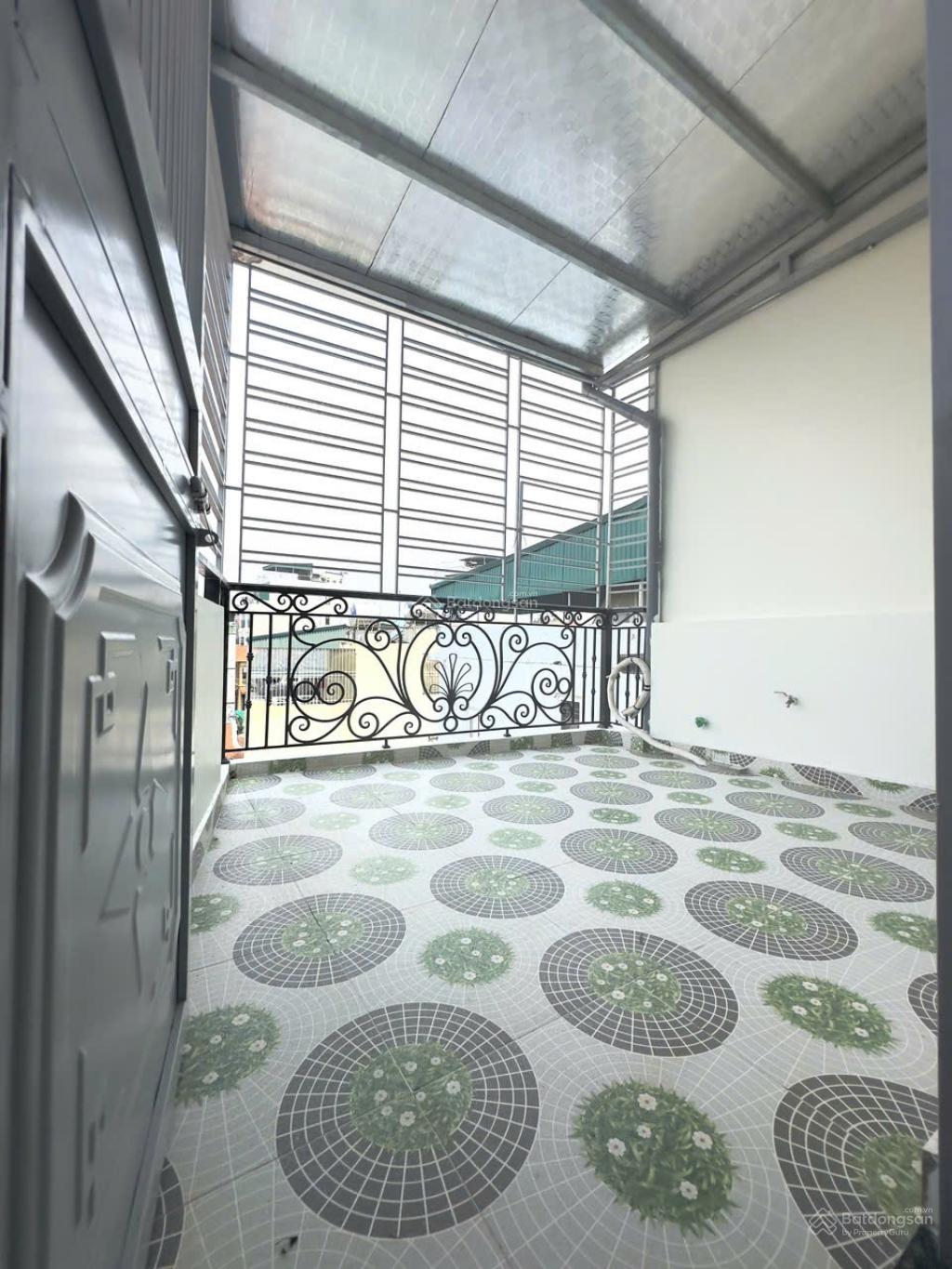 CHỈ 6.1 TỶ CÓ NHÀ ĐỊNH CÔNG  5 TẦNG MỚI ĐẸP LONG LANH  Diện tích 35m²  Nhà xây mới