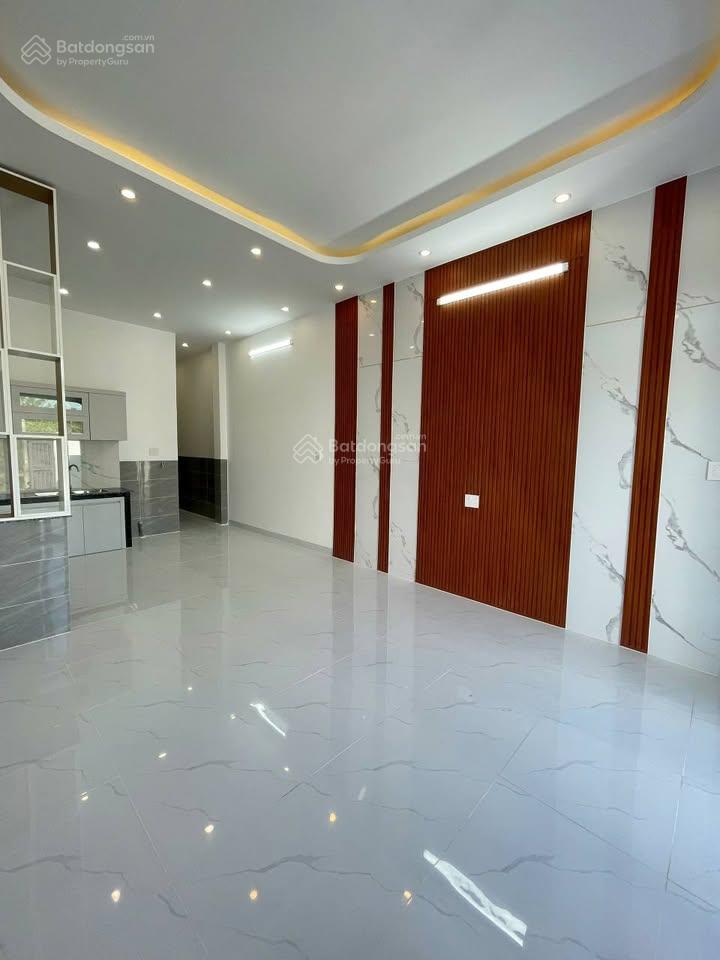 Nhà cấp bốn trả trước 300 nhận nhà, nhà gác lửng trả trước 400tr sổ riêng thổ cư