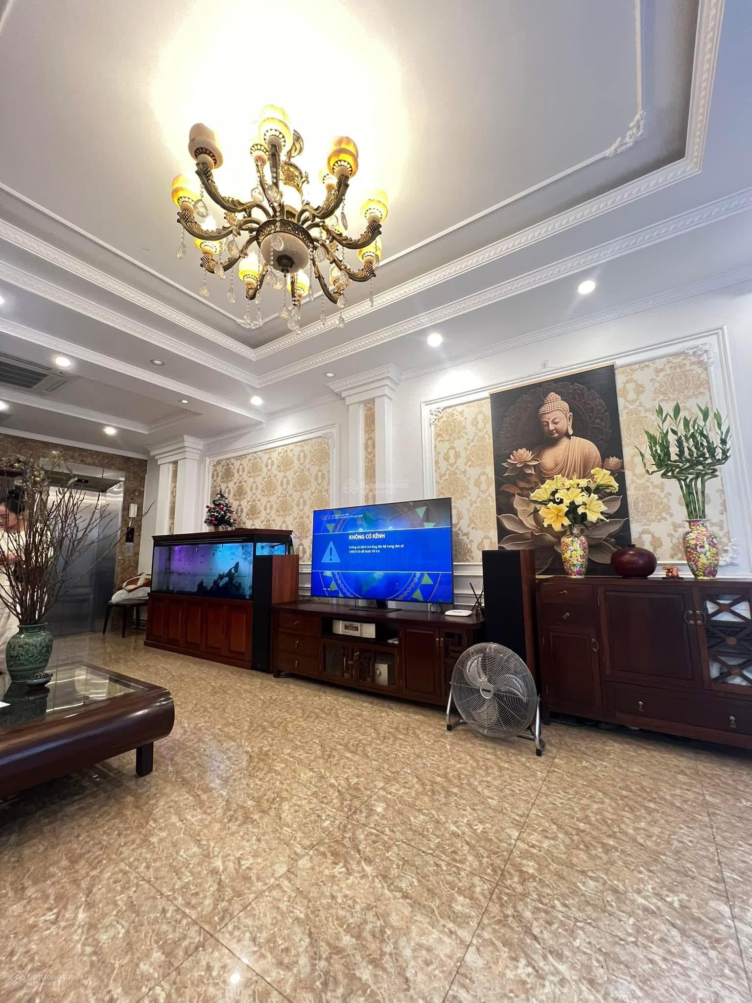 SIÊU PHẨM PHỐ THÁI HÀ- ĐỐNG ĐA- NHÀ ĐẸP THANG MÁY-VỪA Ở VỪA KINH DOANH- PHỐ VIP - Ô TÔ ĐỖ CỬA