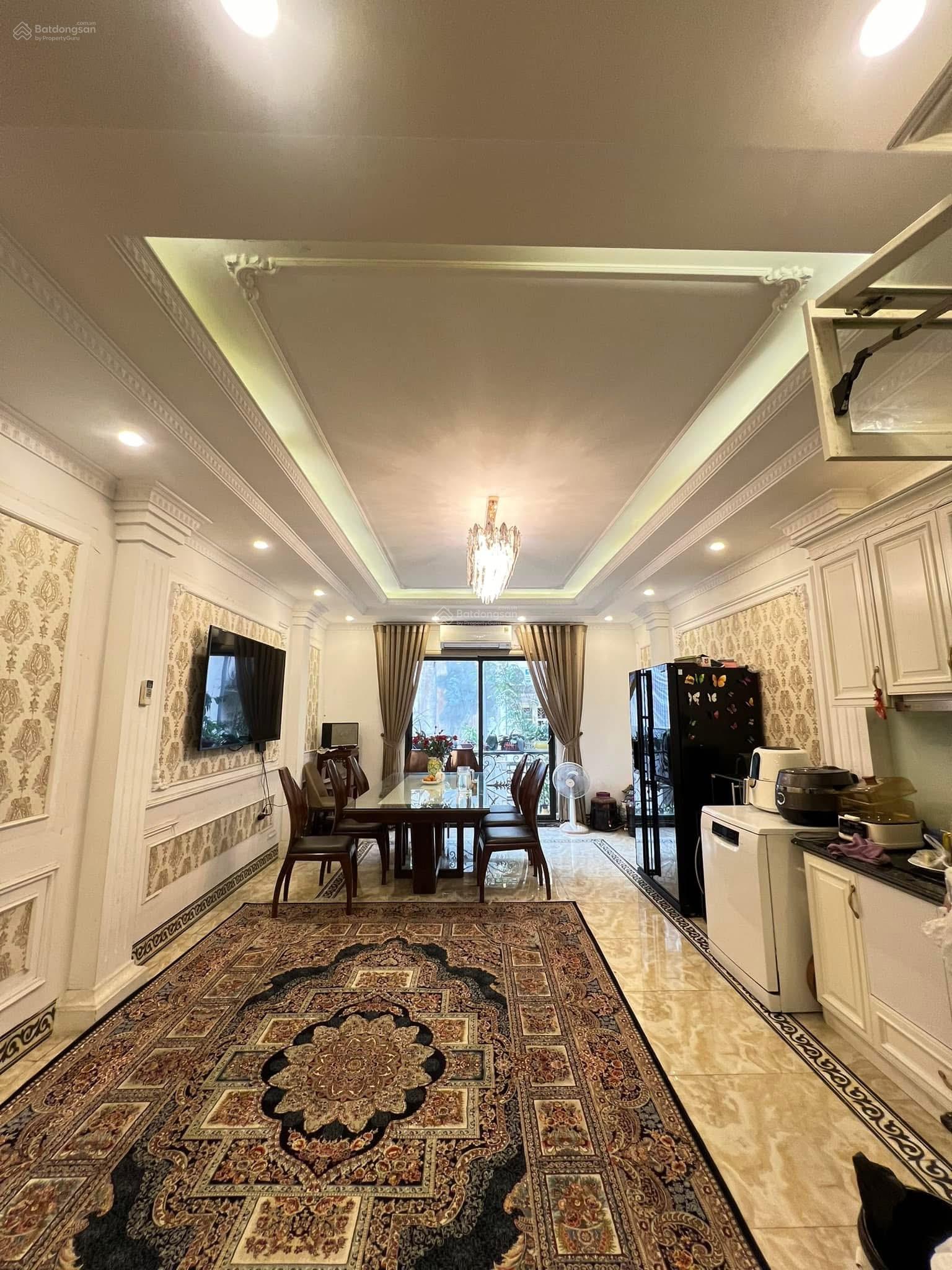 SIÊU PHẨM PHỐ THÁI HÀ- ĐỐNG ĐA- NHÀ ĐẸP THANG MÁY-VỪA Ở VỪA KINH DOANH- PHỐ VIP - Ô TÔ ĐỖ CỬA
