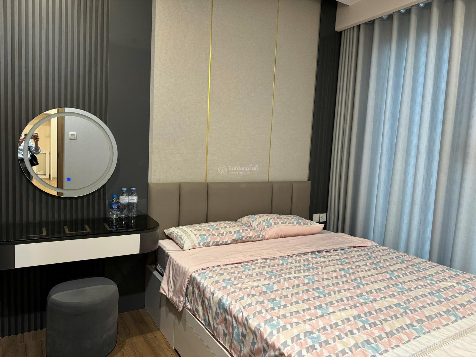 Chủ nhà vào Nam bán căn hộ 2Phòng ngủ 2WC Sky Oasis Ecopark hướng Đông Nam giá 3tỷ590 nội thất full