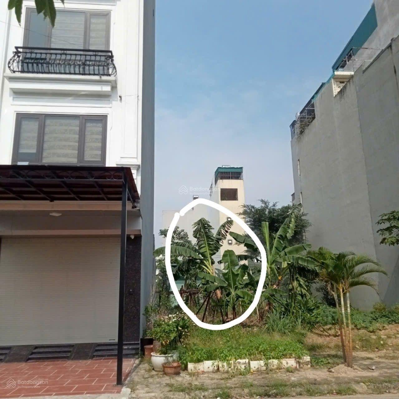 Đất phân lô vỉe hè 3 ô tô tránh thông tứ tung, xây tòa văn phòng kết hợp ở, Ỷ La Hà Đông.