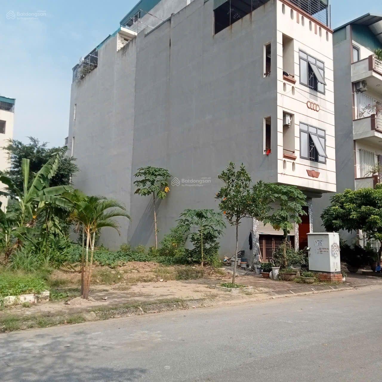 Đất phân lô vỉe hè 3 ô tô tránh thông tứ tung, xây tòa văn phòng kết hợp ở, Ỷ La Hà Đông.