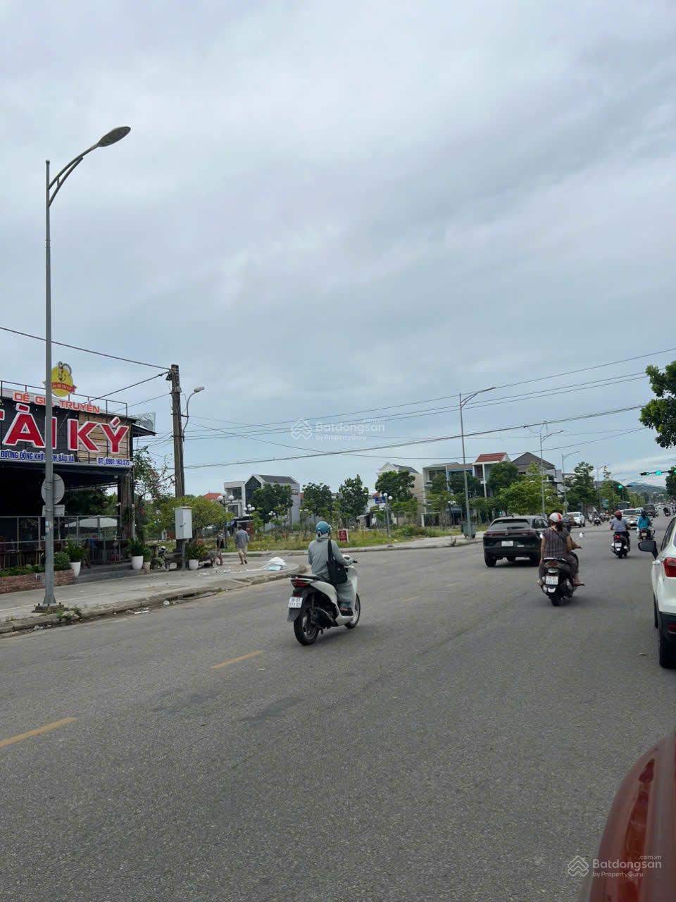 Chính chủ cần bán gấp đất nền tại Thủy Xuân, Huế,Thừa Thiên Huế là. Với diện tích 230m2 60tr/m2 rẻ