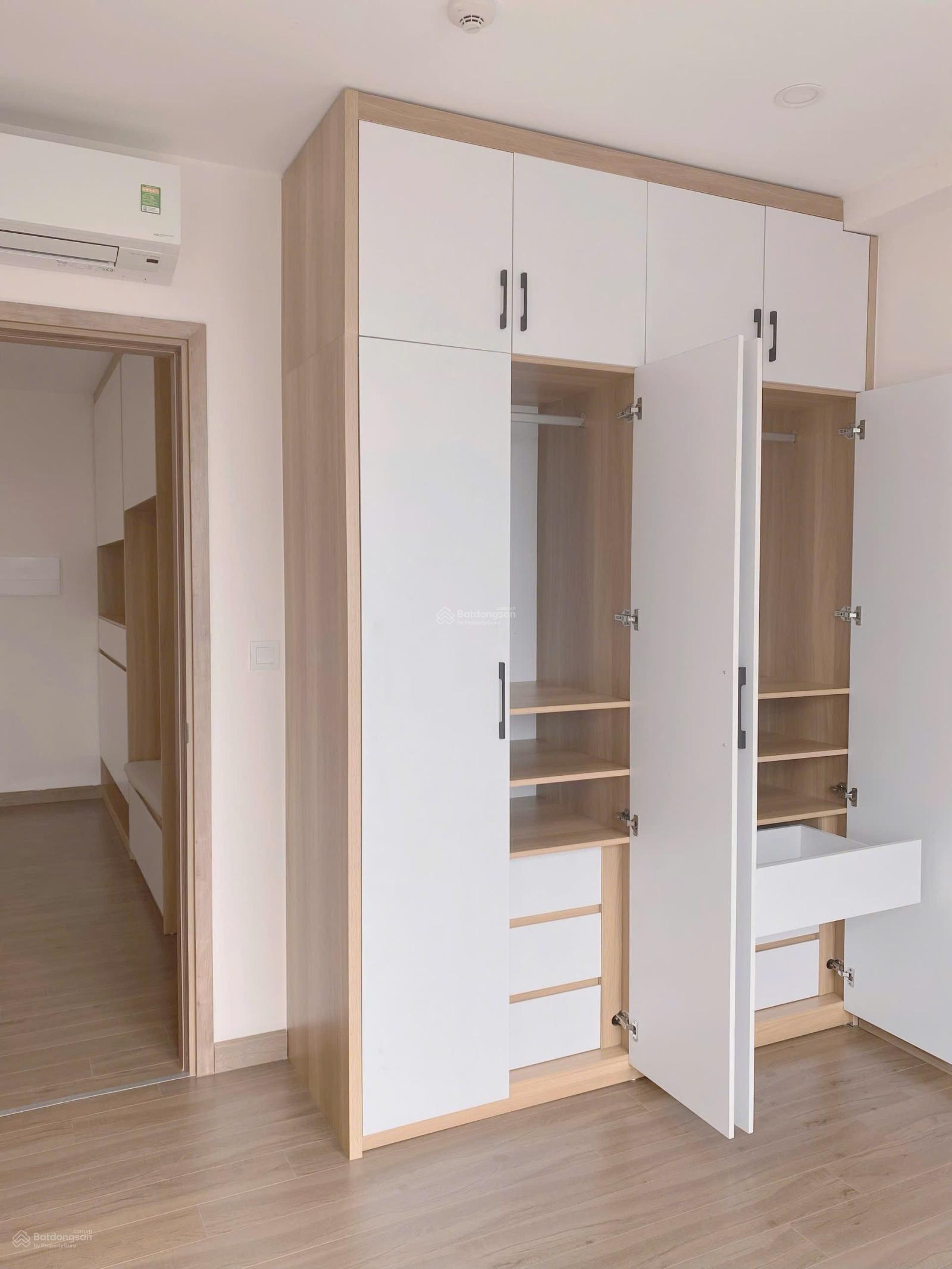 Bán căn hộ chung cư tại Sky Oasis, hướng Đông nam,View Hồ, giá cực chất chỉ với 4,3 tỷ, 68m2