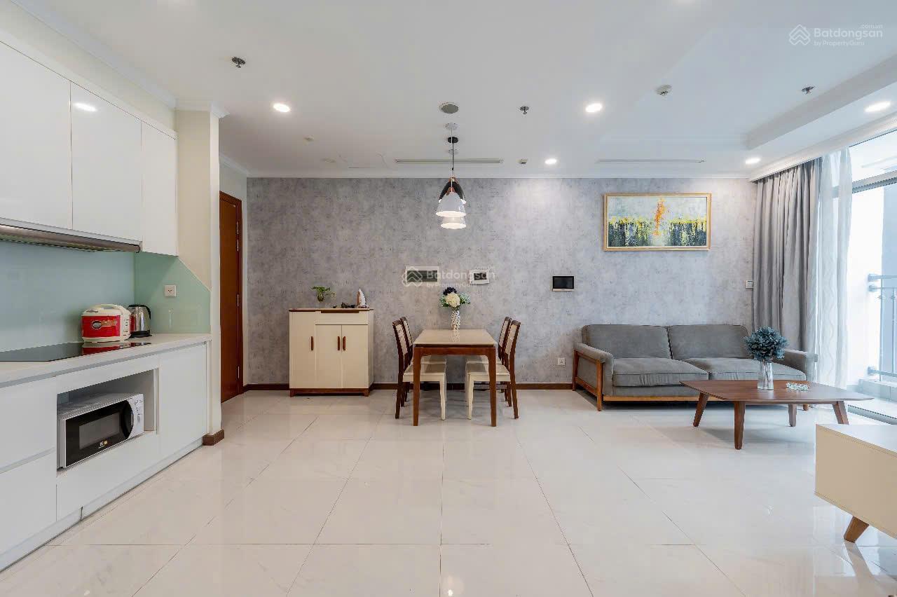 Cho thuê căn hộ 2P 2WC full nội thất khu Vinhomes Tân Cảng