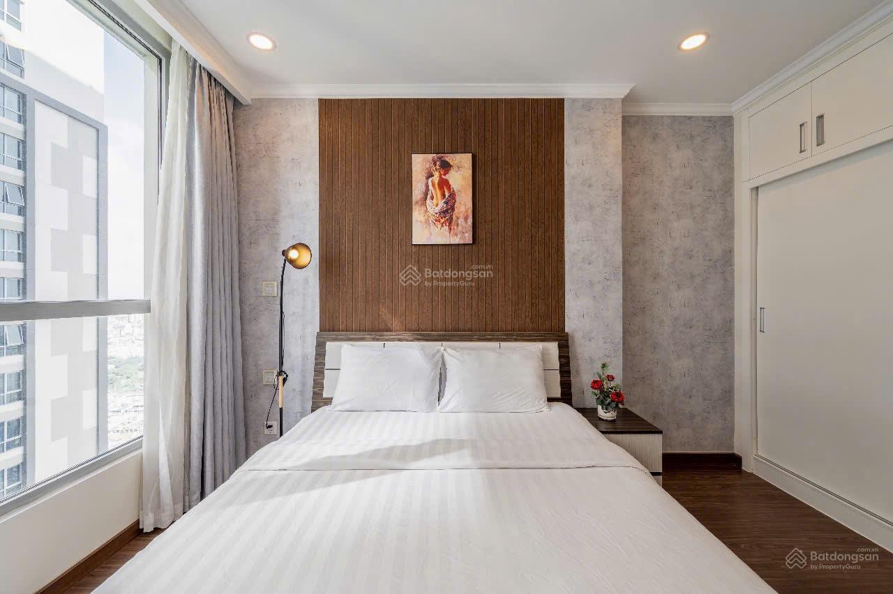 Cho thuê căn hộ 2P 2WC full nội thất khu Vinhomes Tân Cảng