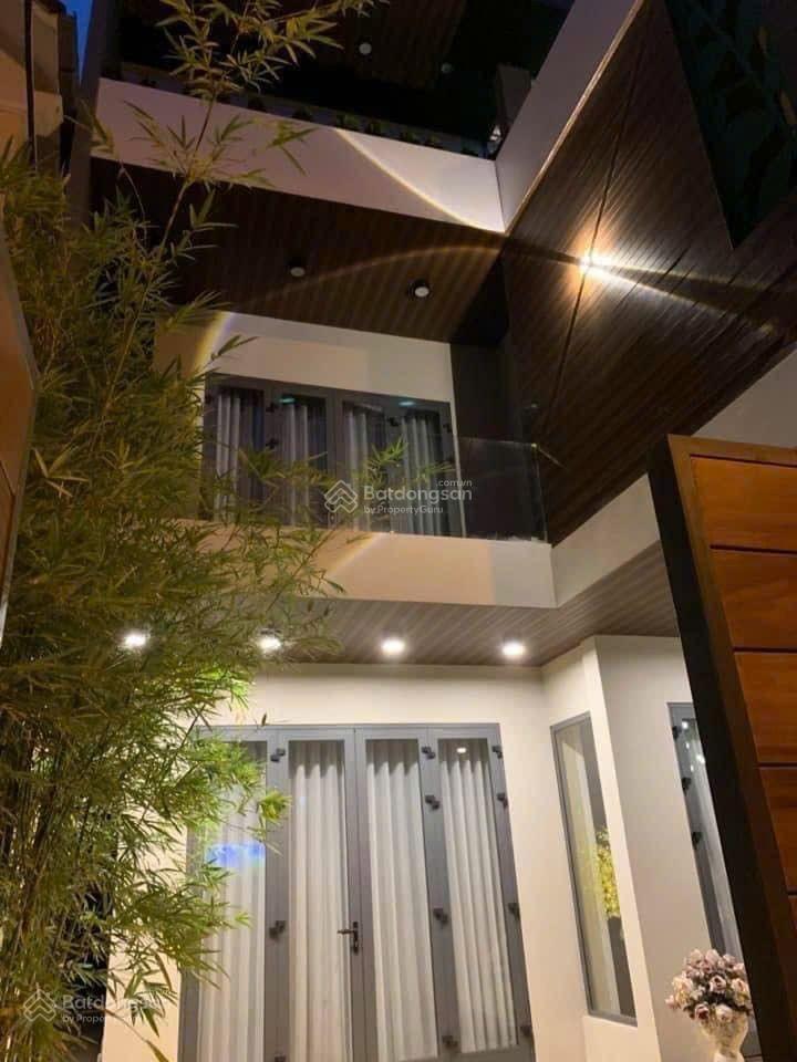 Bán Biệt thự VIP đường Ngô Thế Vinh Hòa Thuận Tây, Hải Châu 218m2 dtxd 590m2 sàn, nội thất cao cấp