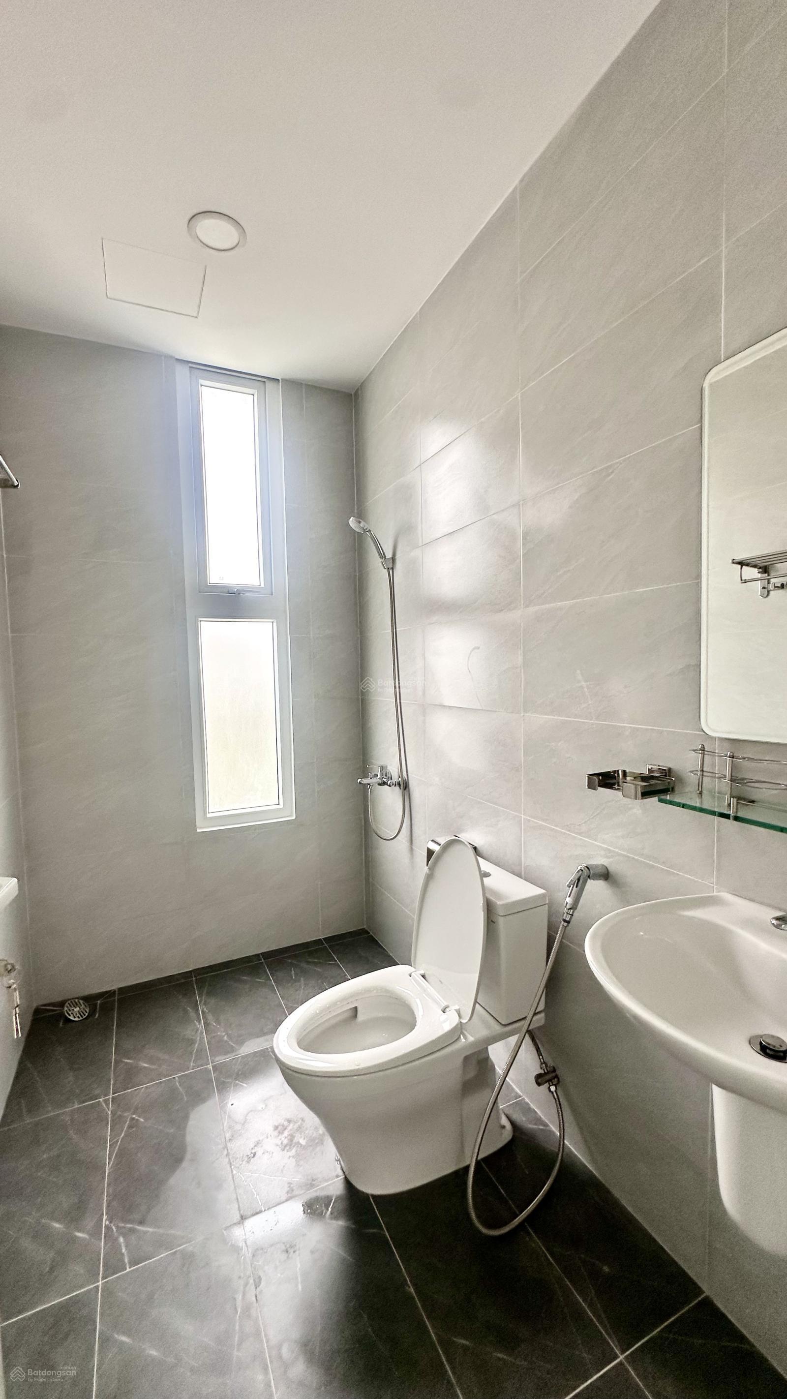 Cho thuê BT Dragon Village, 14 triệu VND, 105m2, view đẹp, giá tốt