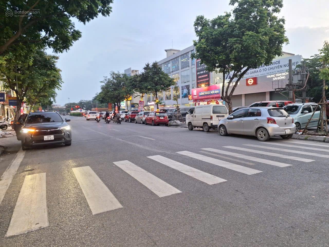 CẦN BÁN GẤP NHÀ 75M2 PHỐ SÀI ĐỒNG, LONG BIÊN. MT5M, PHÂN LÔ,VỈA HÈ, KINH DOANH. NHỈNH 15 tỷ.